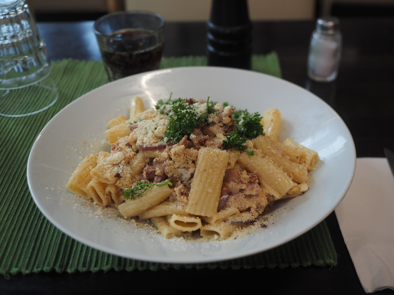 Cheesecake Factory-Style Pasta Carbonara