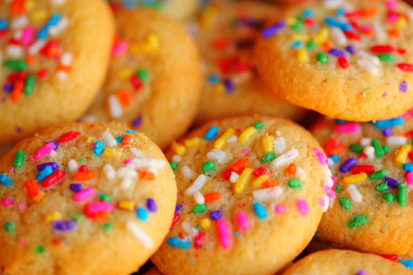 Crumbl-Style Pink Sugar Cookie