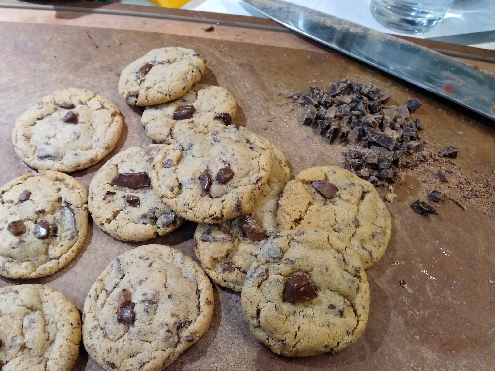 DoubleTree-Style Chocolate Chip Cookies