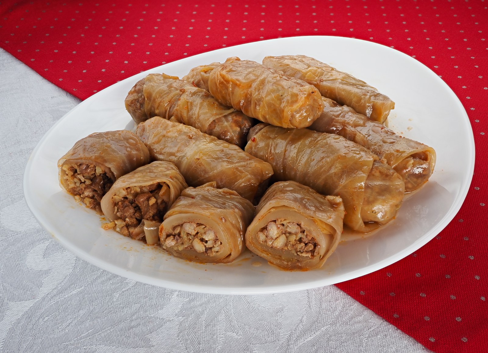 Kafana-Style Sarma